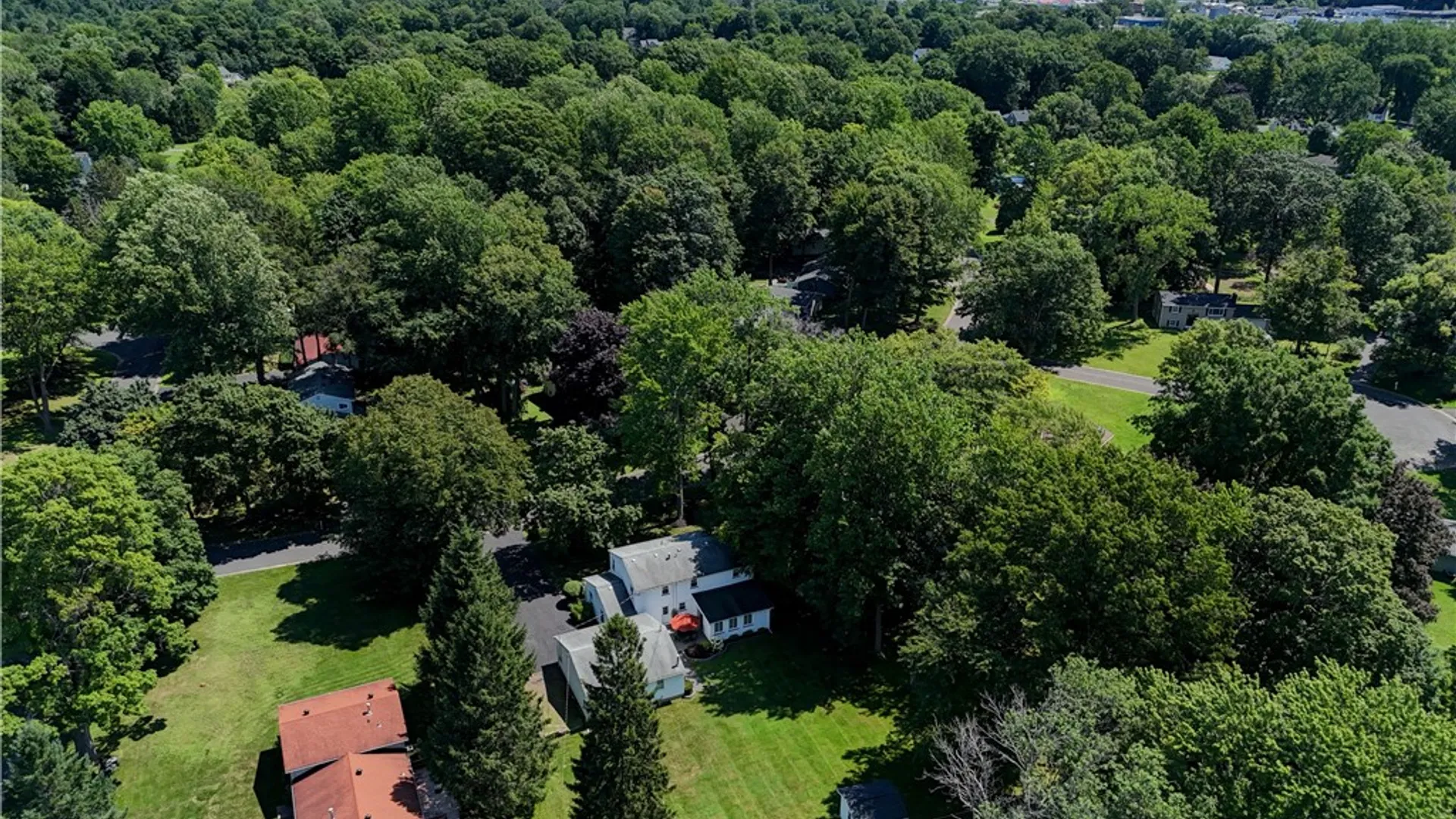 Property at 633 Sequoia Drive, Webster, NY 14580 46