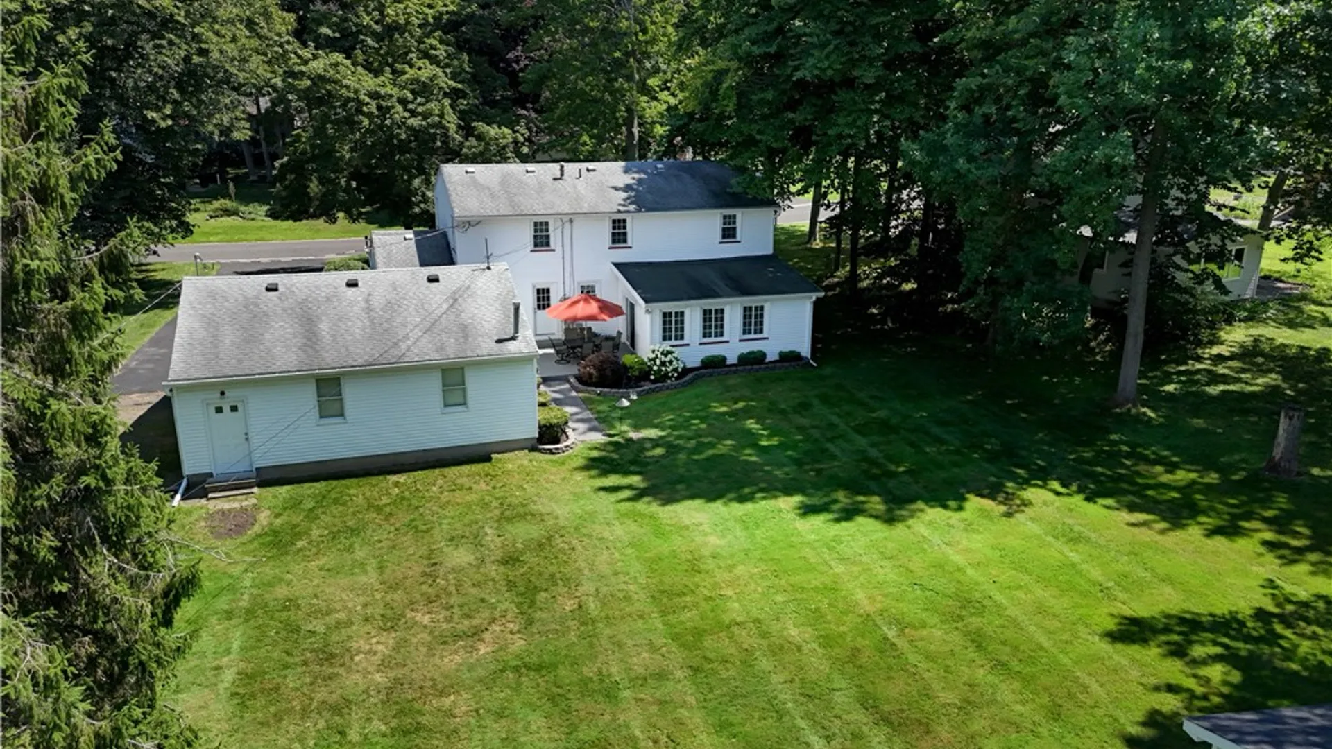 Property at 633 Sequoia Drive, Webster, NY 14580 45