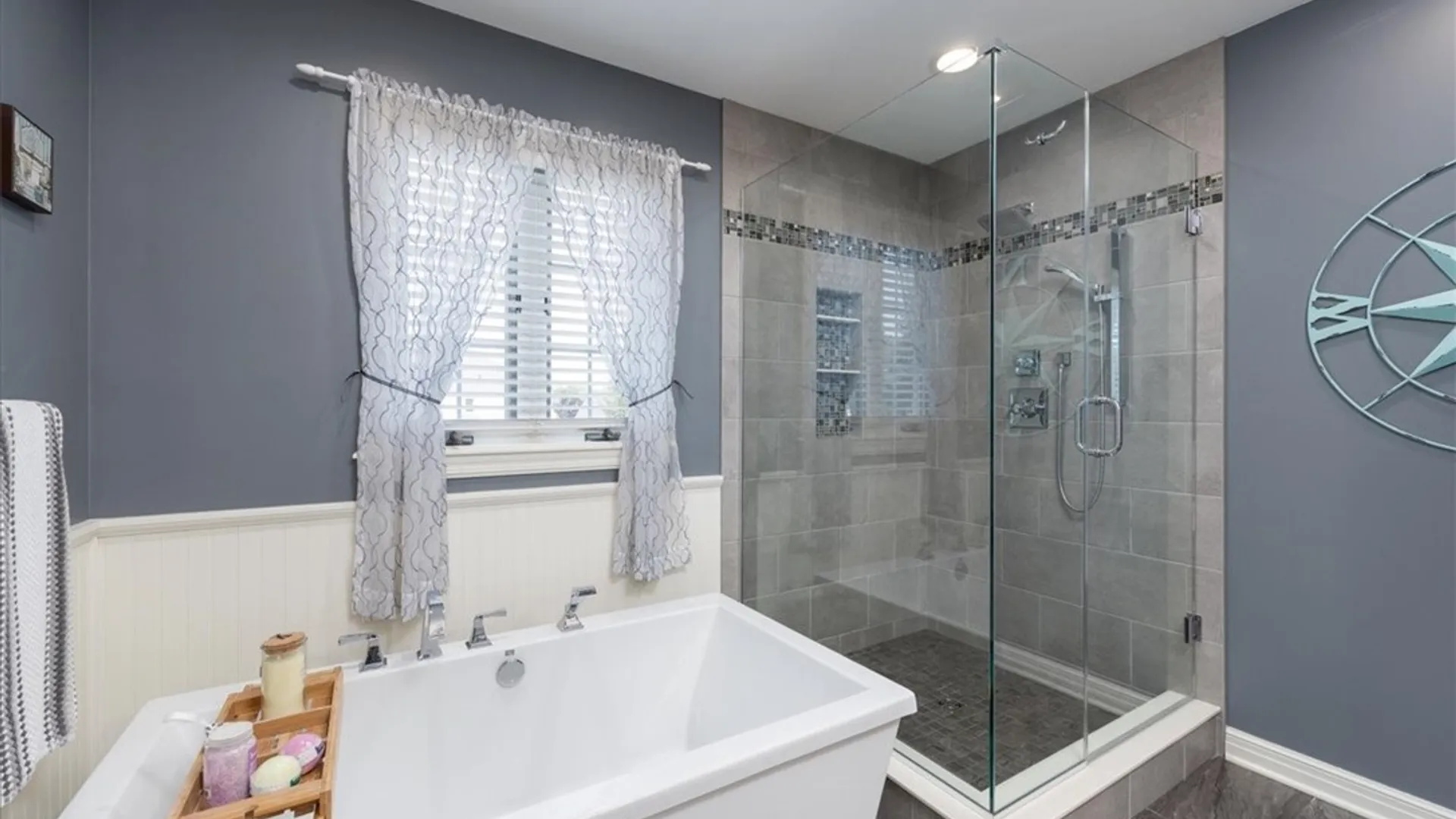 Property at 8184 Driftwood Court, Clarence, NY 14221 18