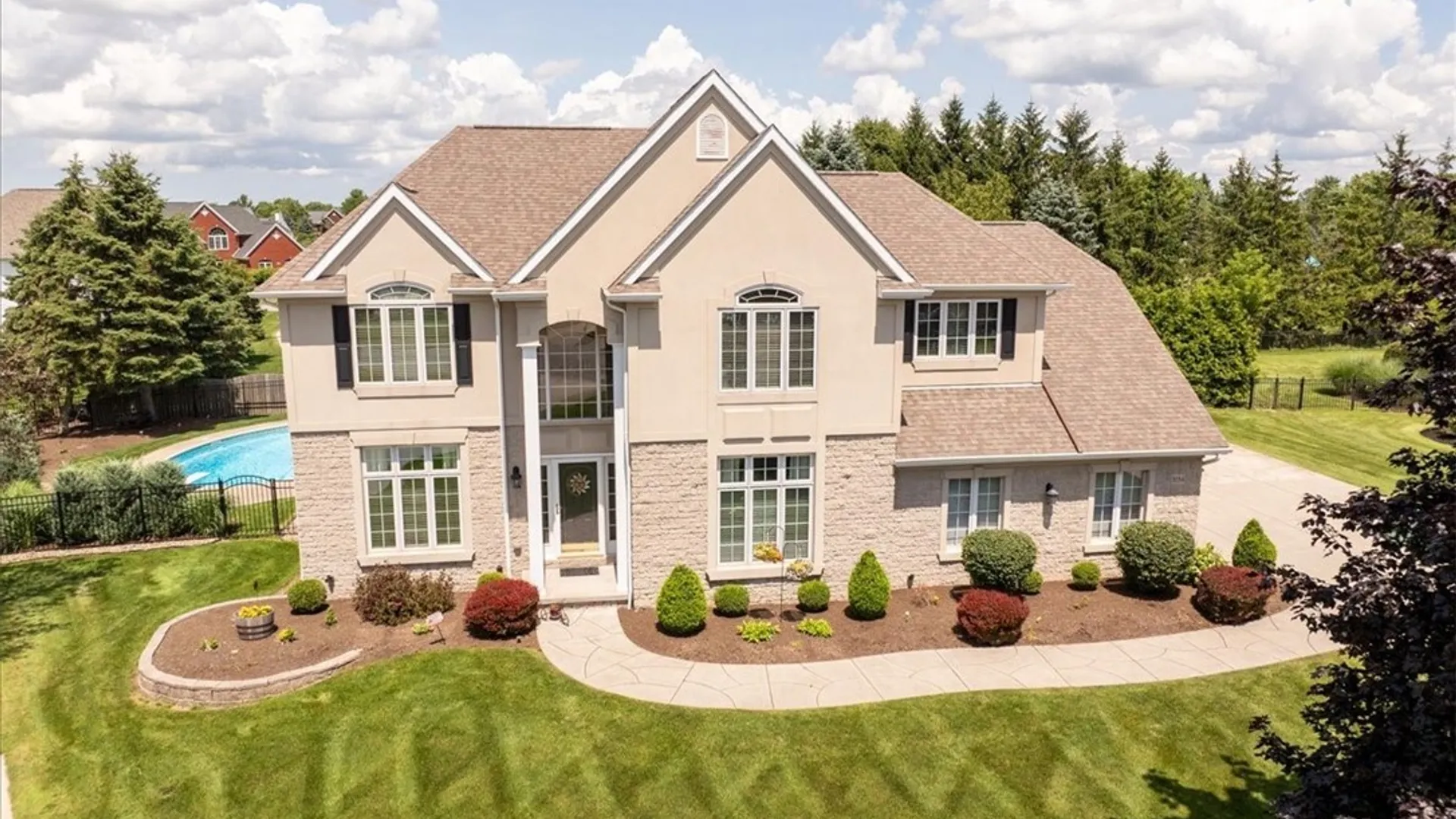 Property at 8184 Driftwood Court, Clarence, NY 14221 34
