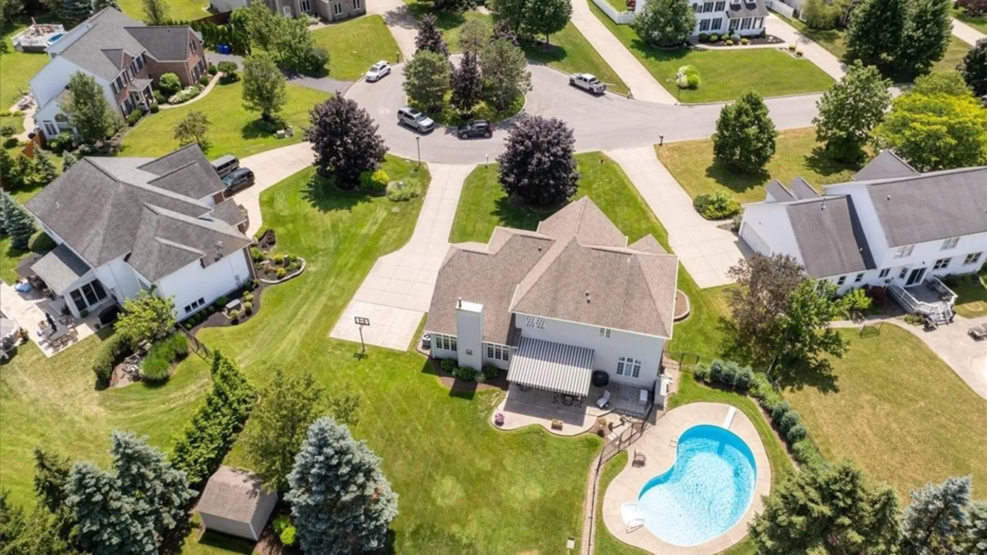 Property at 8184 Driftwood Court, Clarence, NY 14221 40