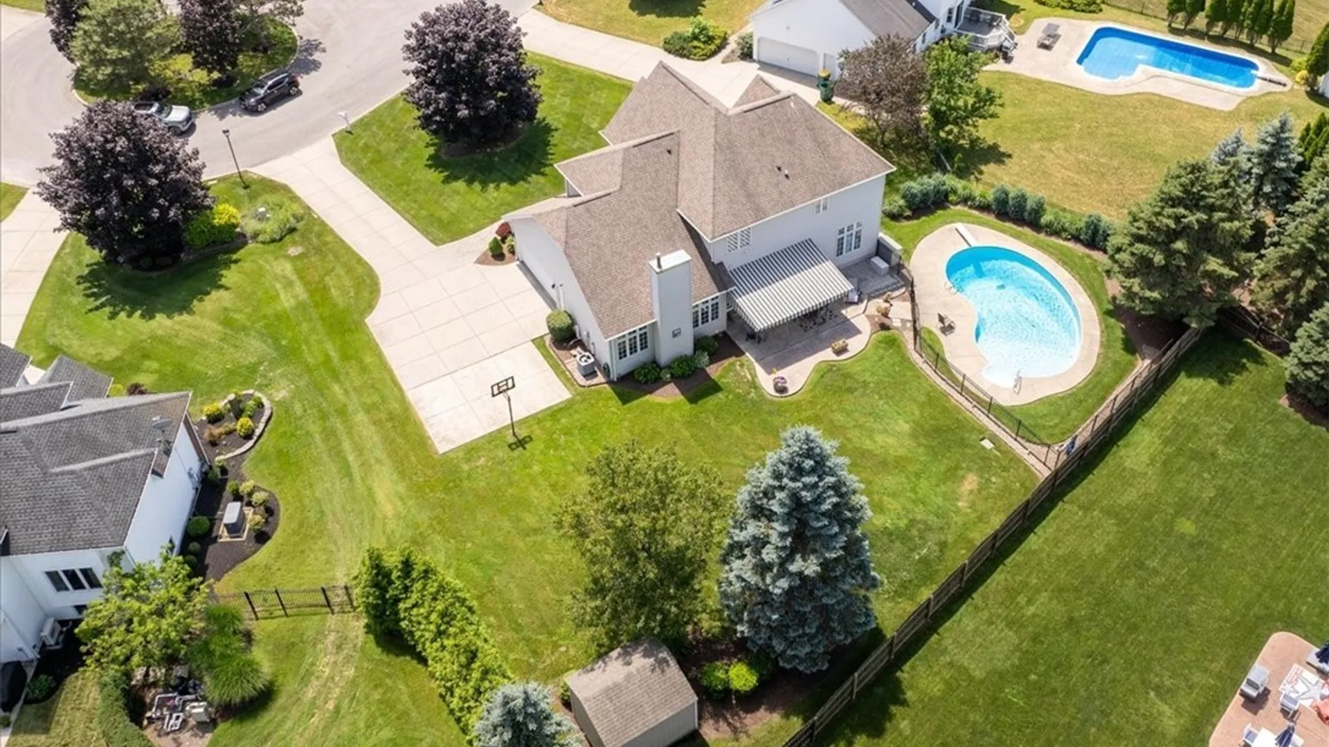 Property at 8184 Driftwood Court, Clarence, NY 14221 41
