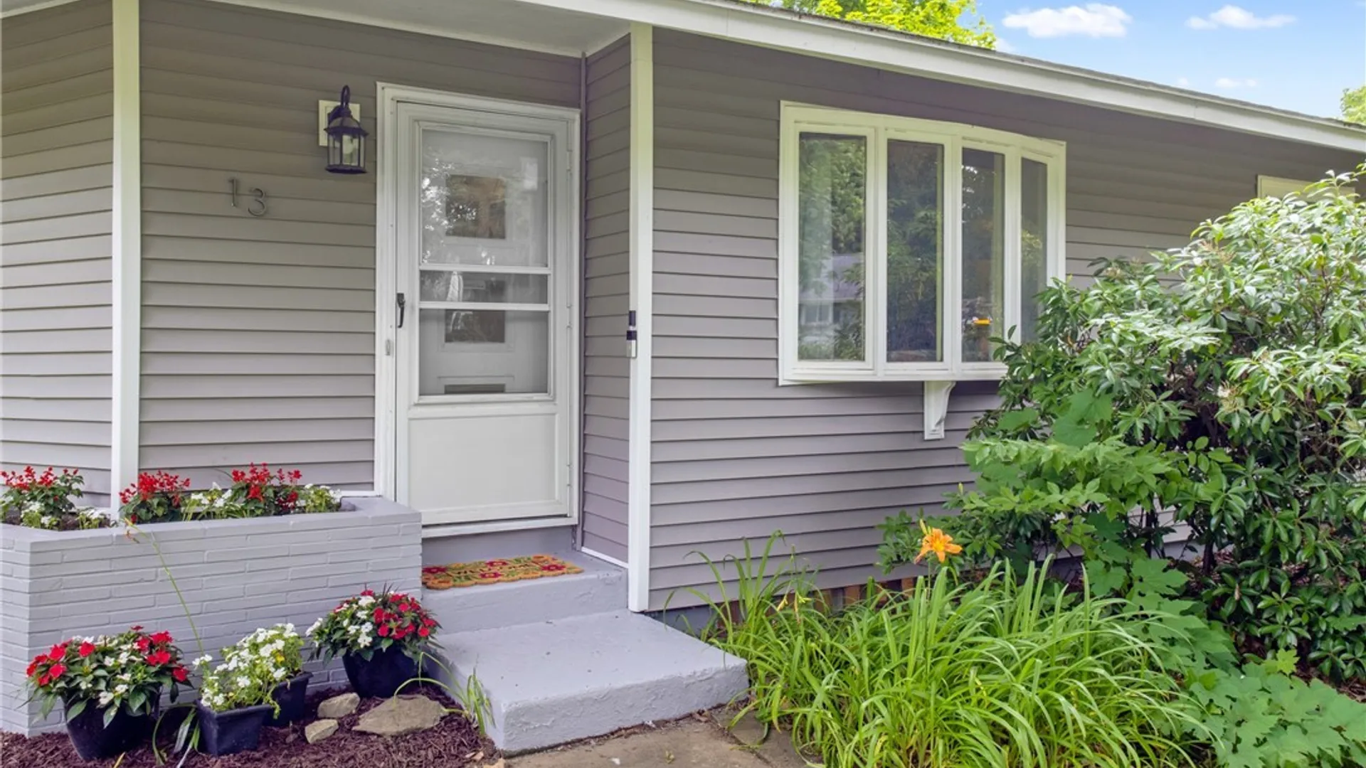 Property at 13 Memory Lane, Clay, NY 13212 3