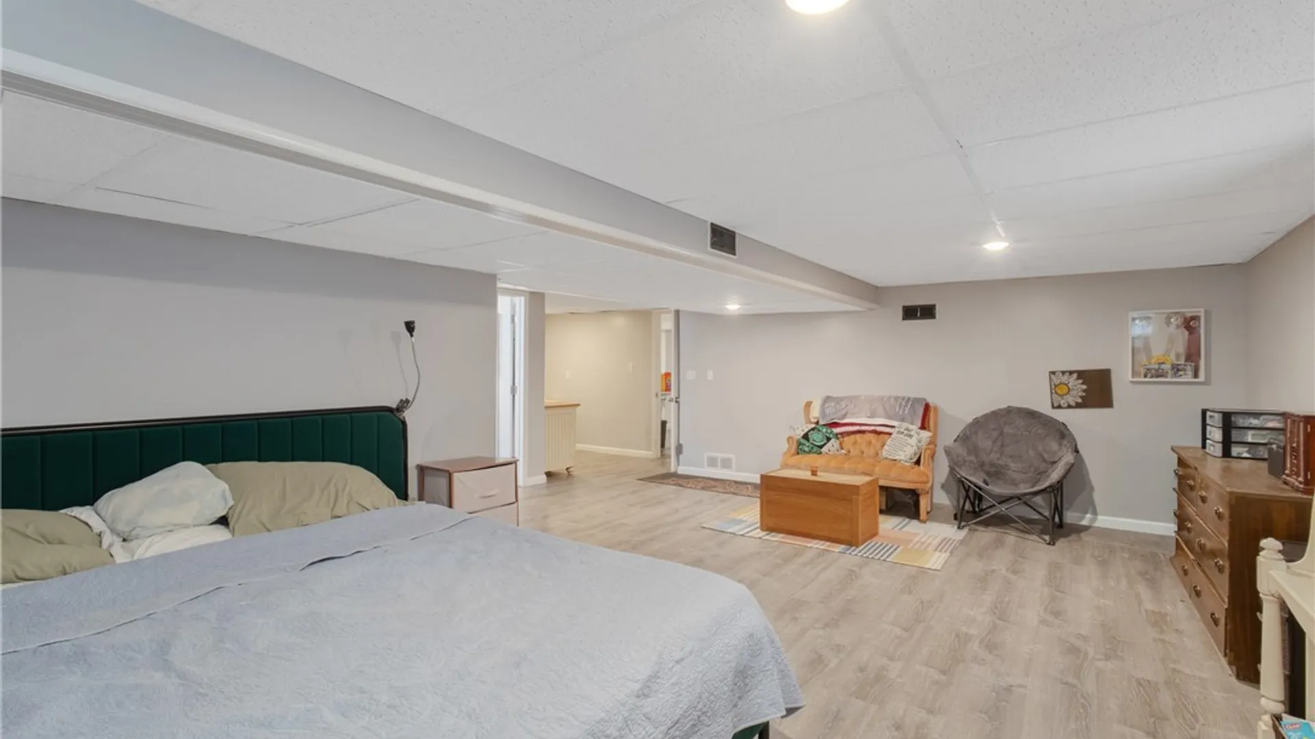 Property at 13 Memory Lane, Clay, NY 13212 33