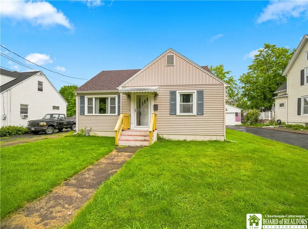 Property at 58 Hazeltine Avenue, Jamestown, NY 14701