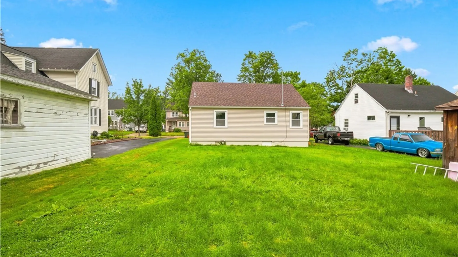 Property at 58 Hazeltine Avenue, Jamestown, NY 14701 4