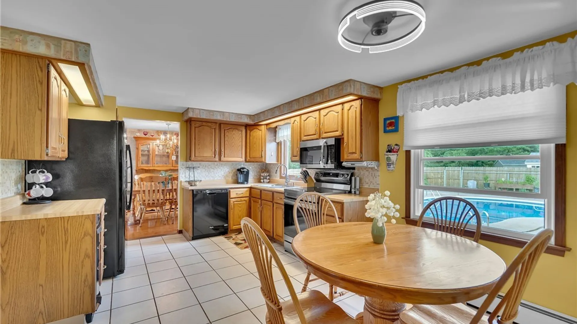 Property at 26 Rollingwood Drive, Lancaster, NY 14086 13