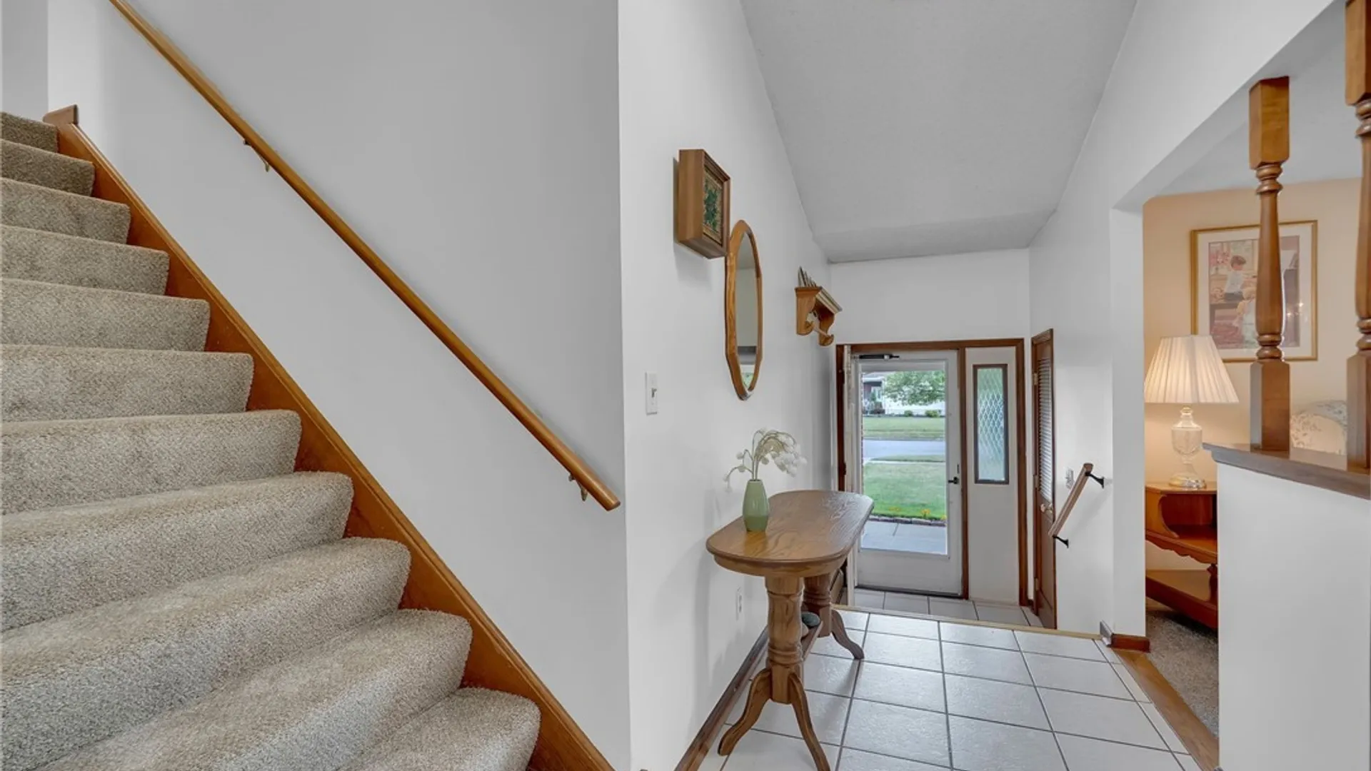 Property at 26 Rollingwood Drive, Lancaster, NY 14086 3