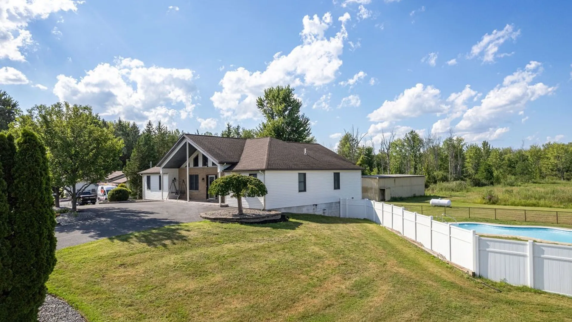 Property at 8456 Fergerson Road, Cicero, NY 13039 3