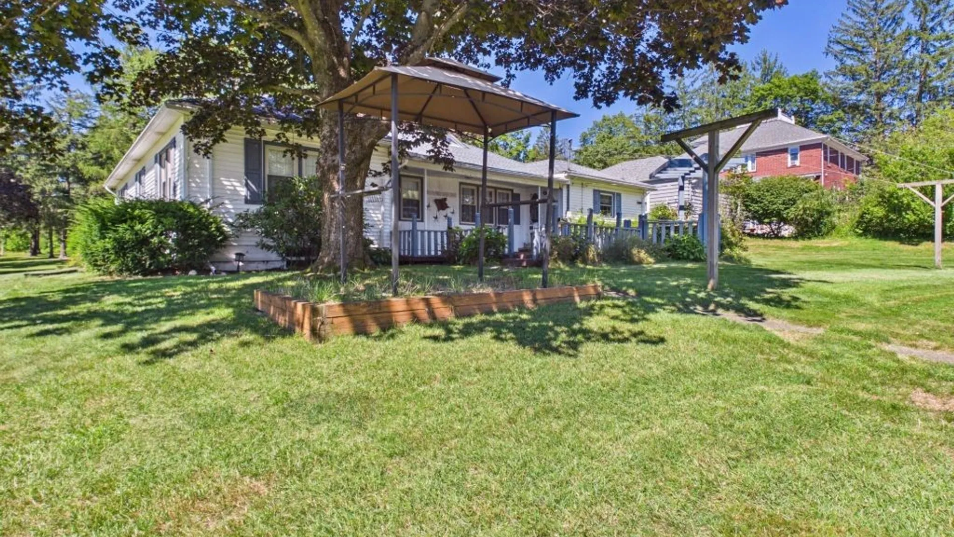 Property at 222 Chestnut Street, Kane Boro, PA 16735 3
