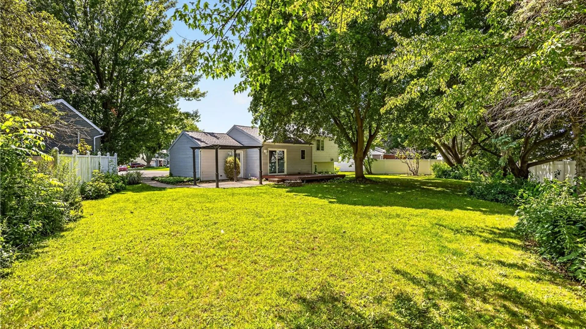 Property at 1251 Pine Hill Lane, Farmington, NY 14425 21