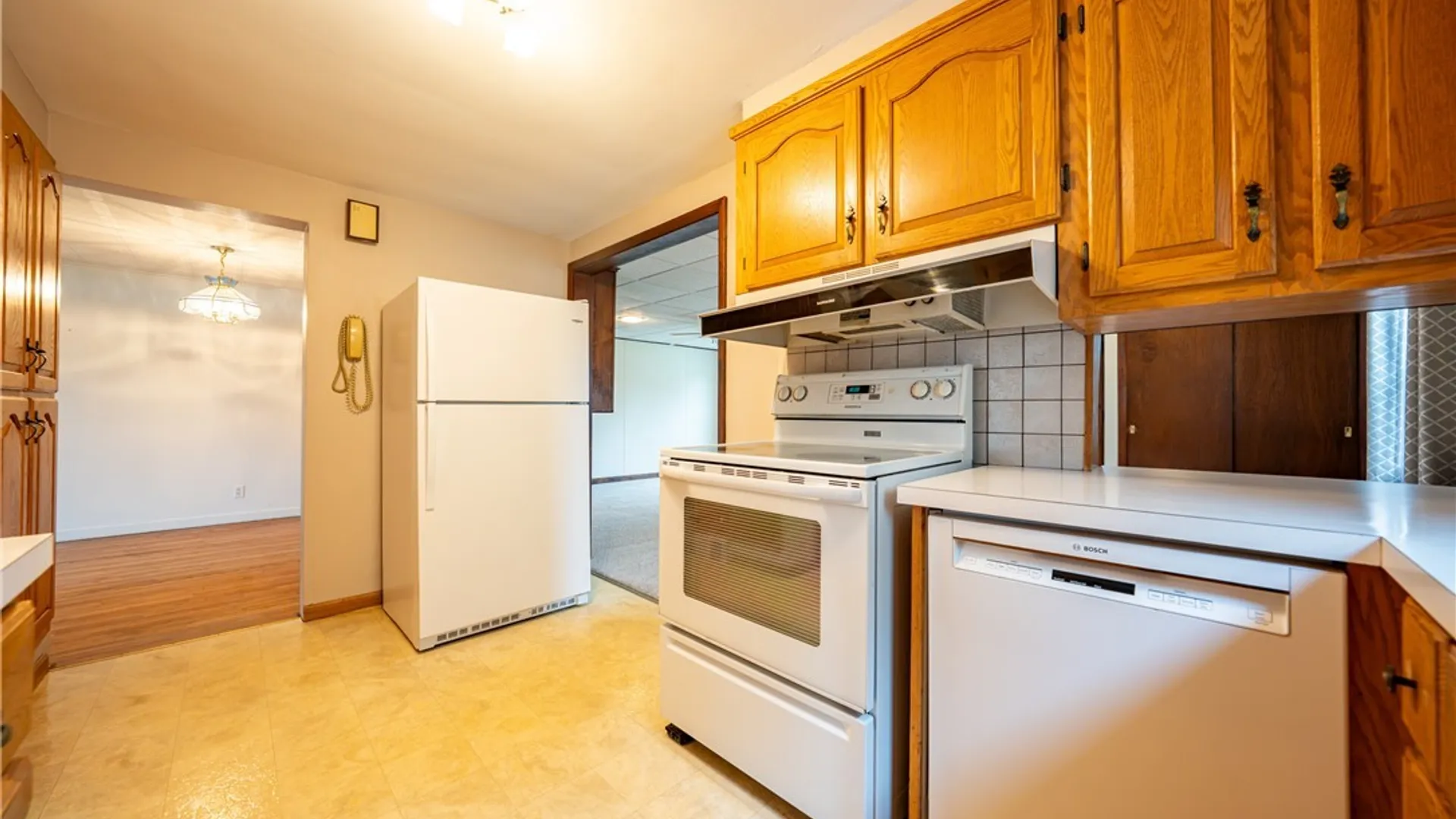 Property at 384 Athens Boulevard, Tonawanda, NY 14223 16