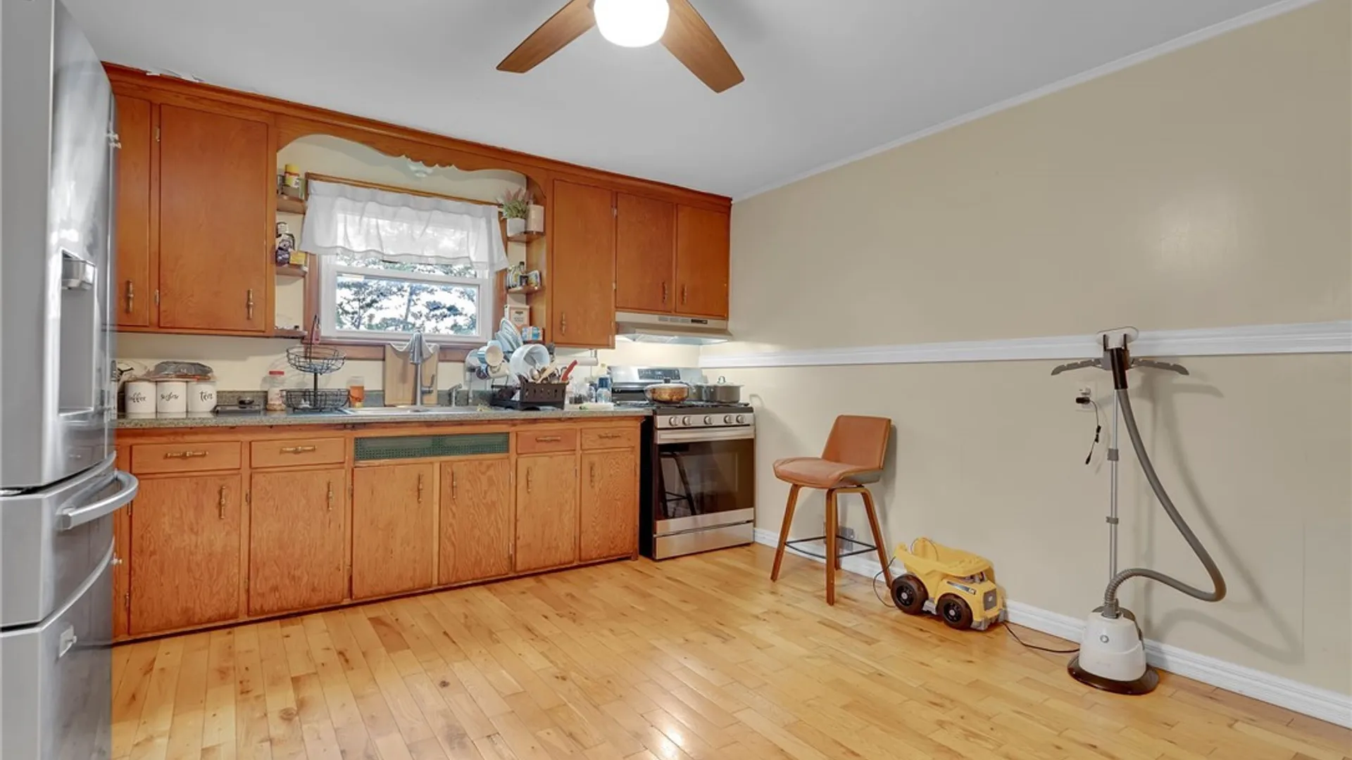 Property at 108 Pinehurst Avenue, Cheektowaga, NY 14225 26