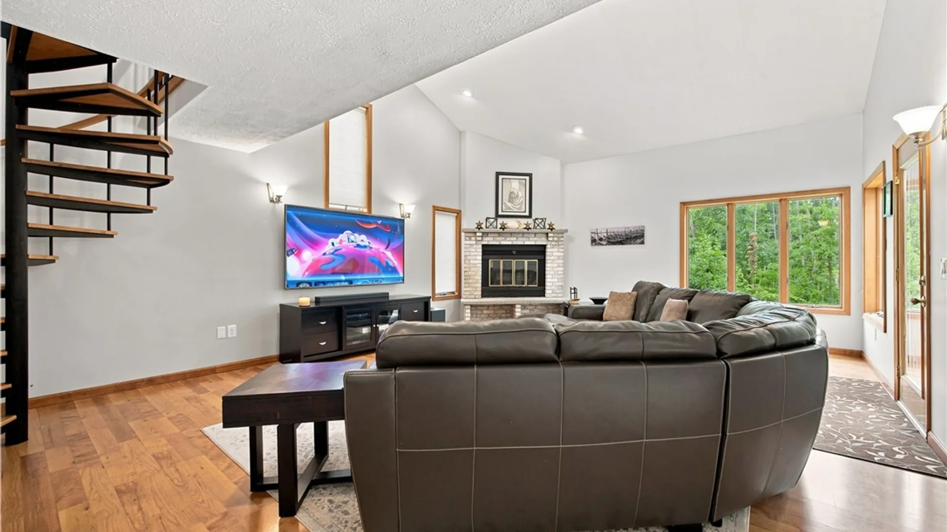 Property at 135 Ridgeway Estates, Greece, NY 14626 7