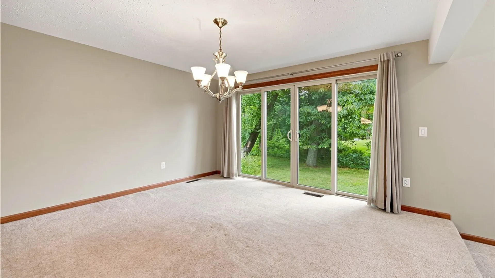 Property at 135 Ridgeway Estates, Greece, NY 14626 13