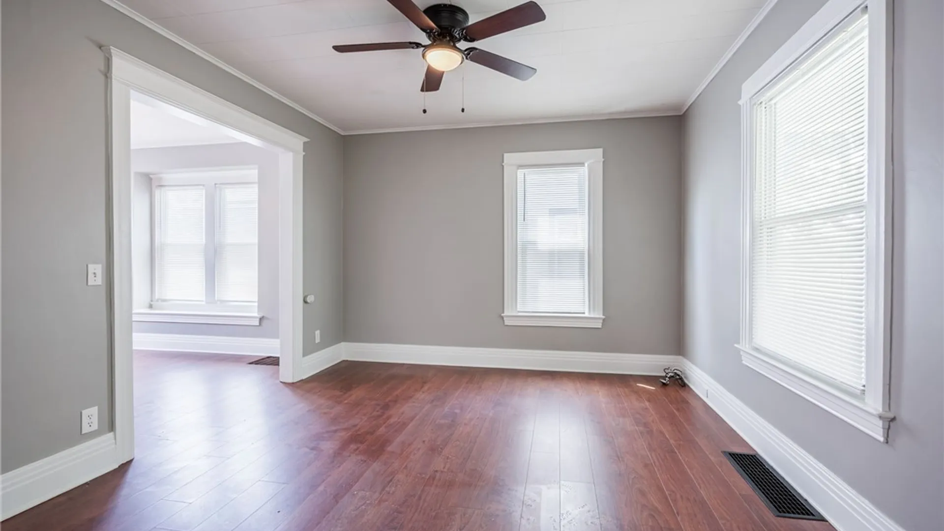 Property at 115 Parkside Avenue, Rochester, NY 14609 5