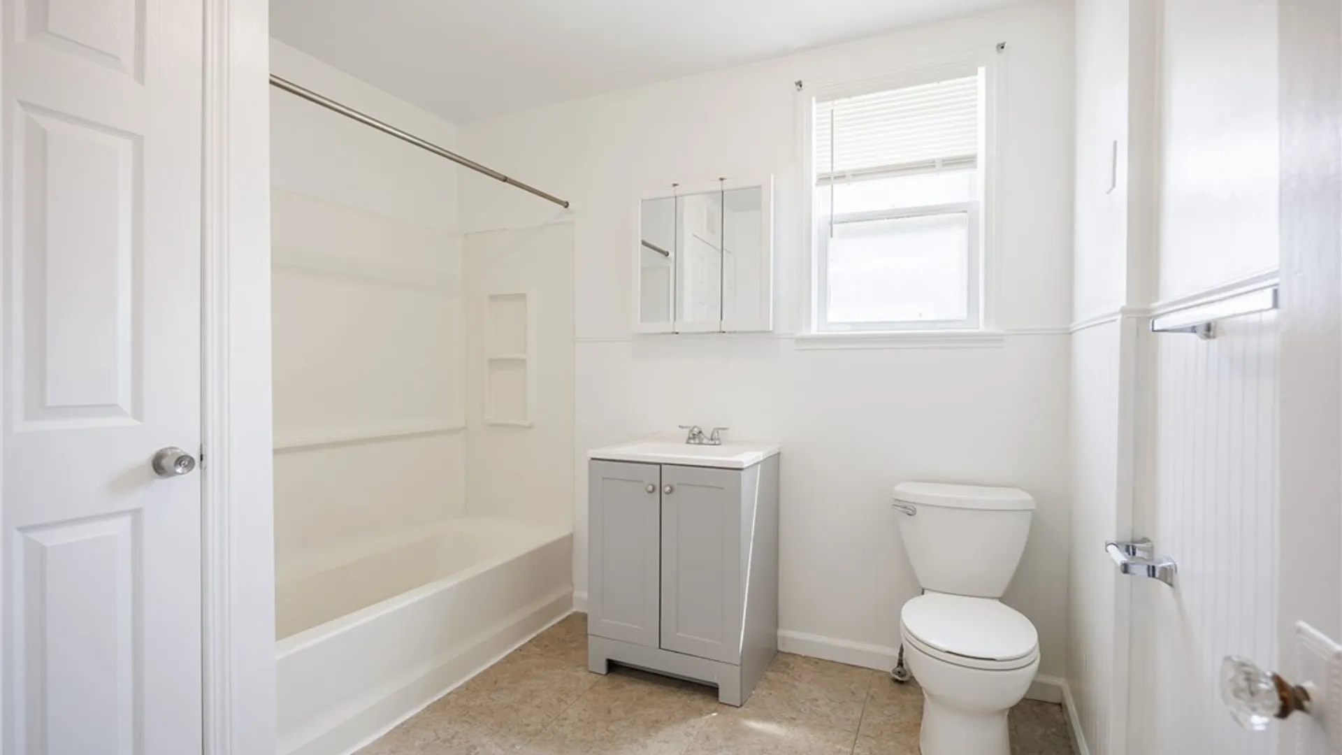Property at 115 Parkside Avenue, Rochester, NY 14609 16