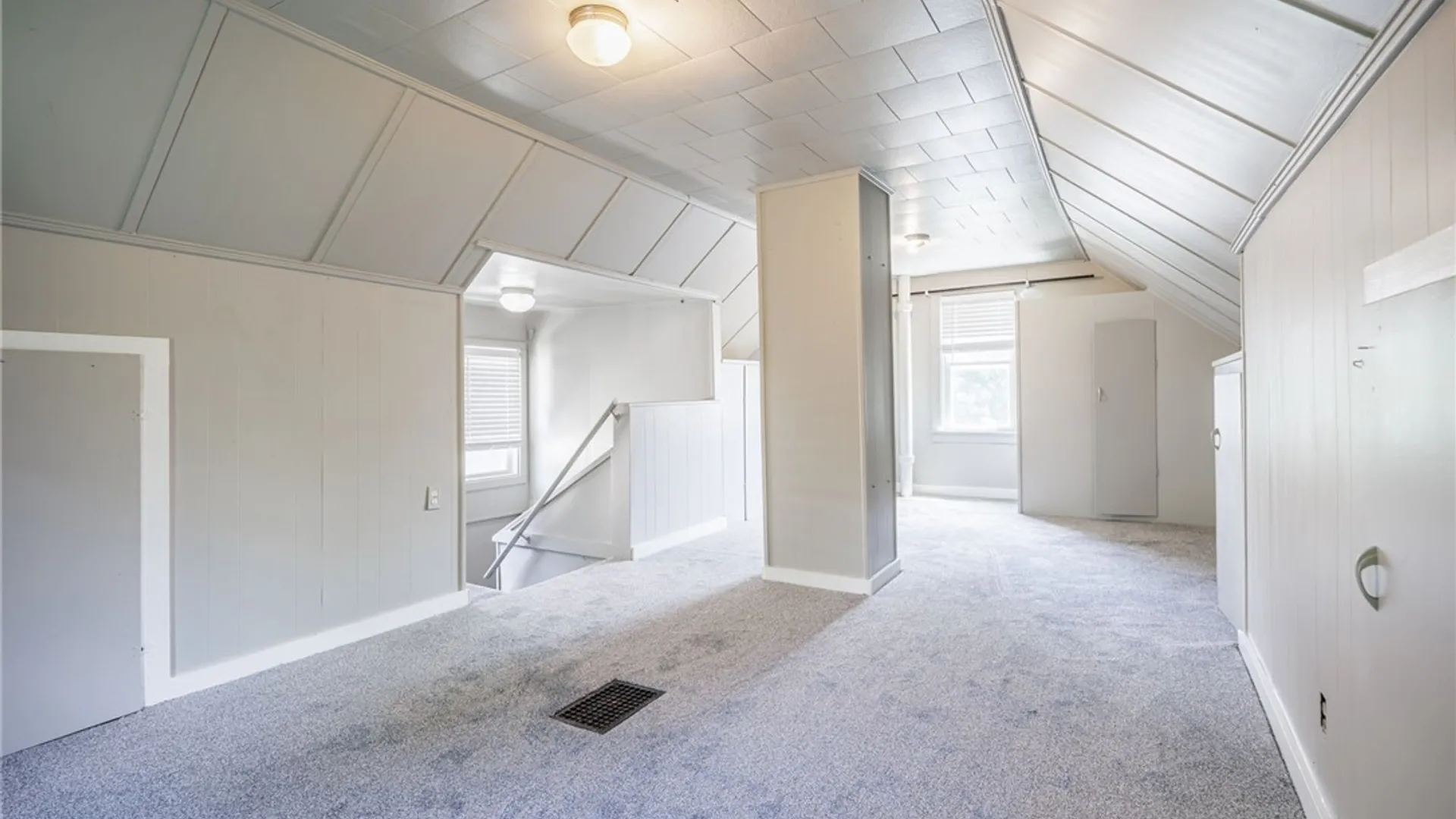 Property at 115 Parkside Avenue, Rochester, NY 14609 22