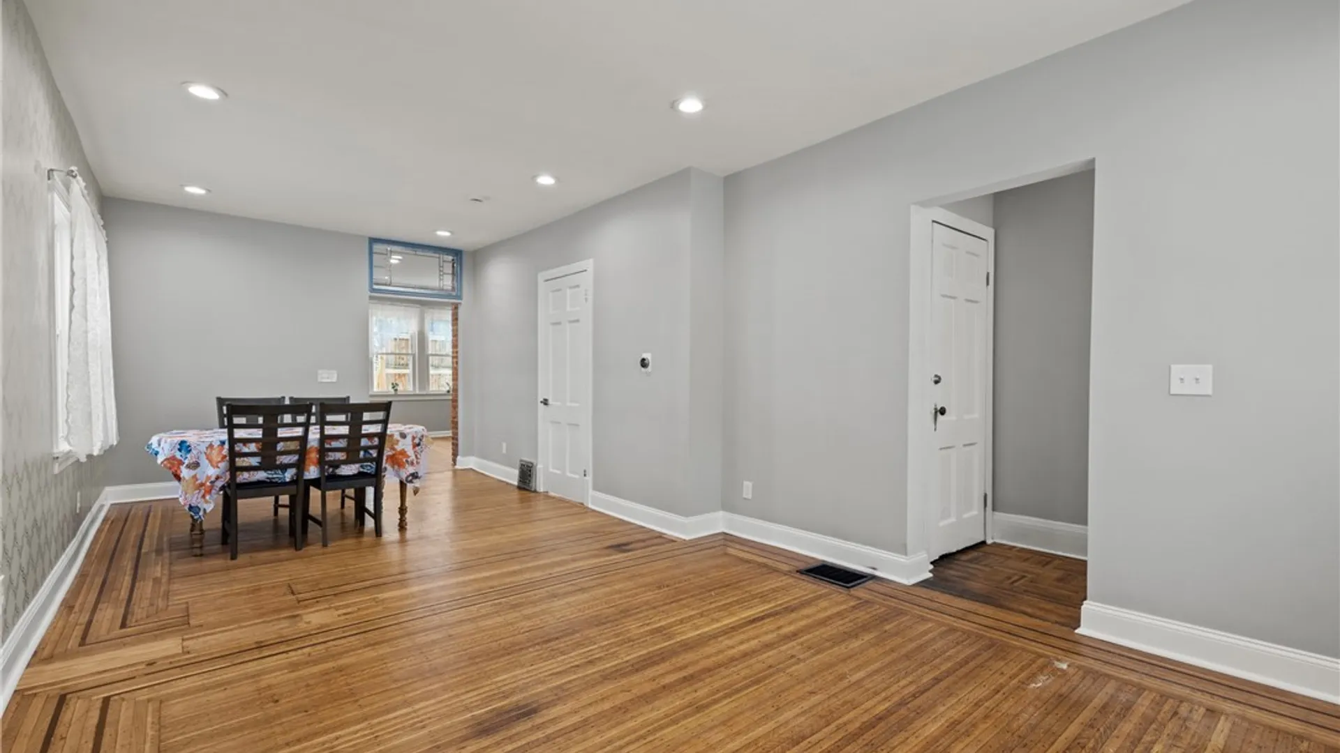 Property at 11 Baynes Street, Buffalo, NY 14213 4