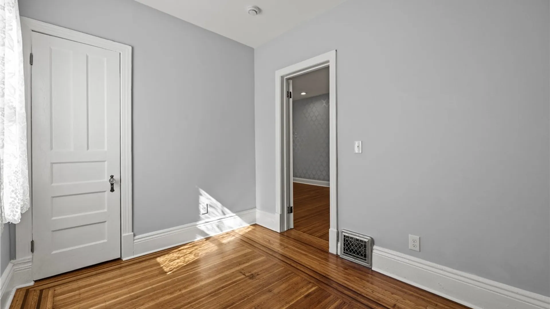 Property at 11 Baynes Street, Buffalo, NY 14213 11