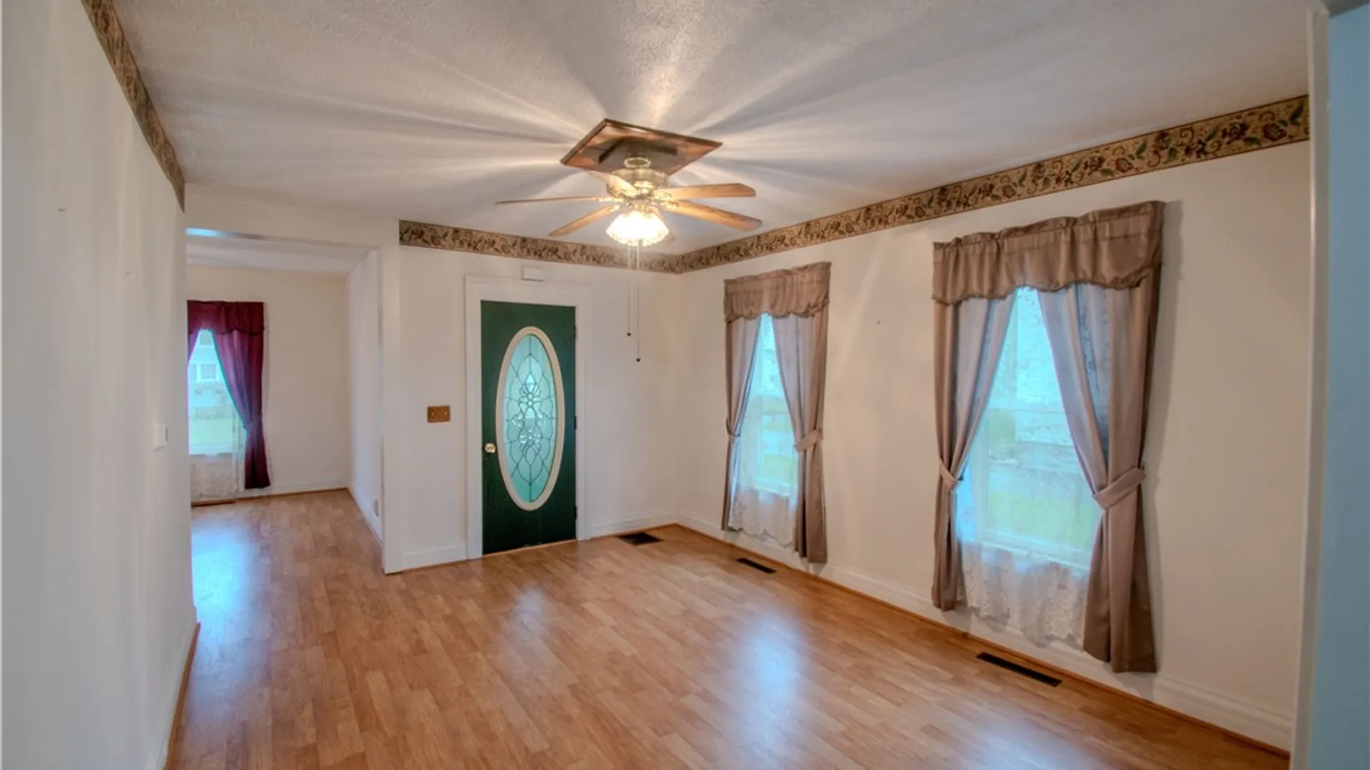 Property at 7 Washington Street, Seneca Falls, NY 13148 22