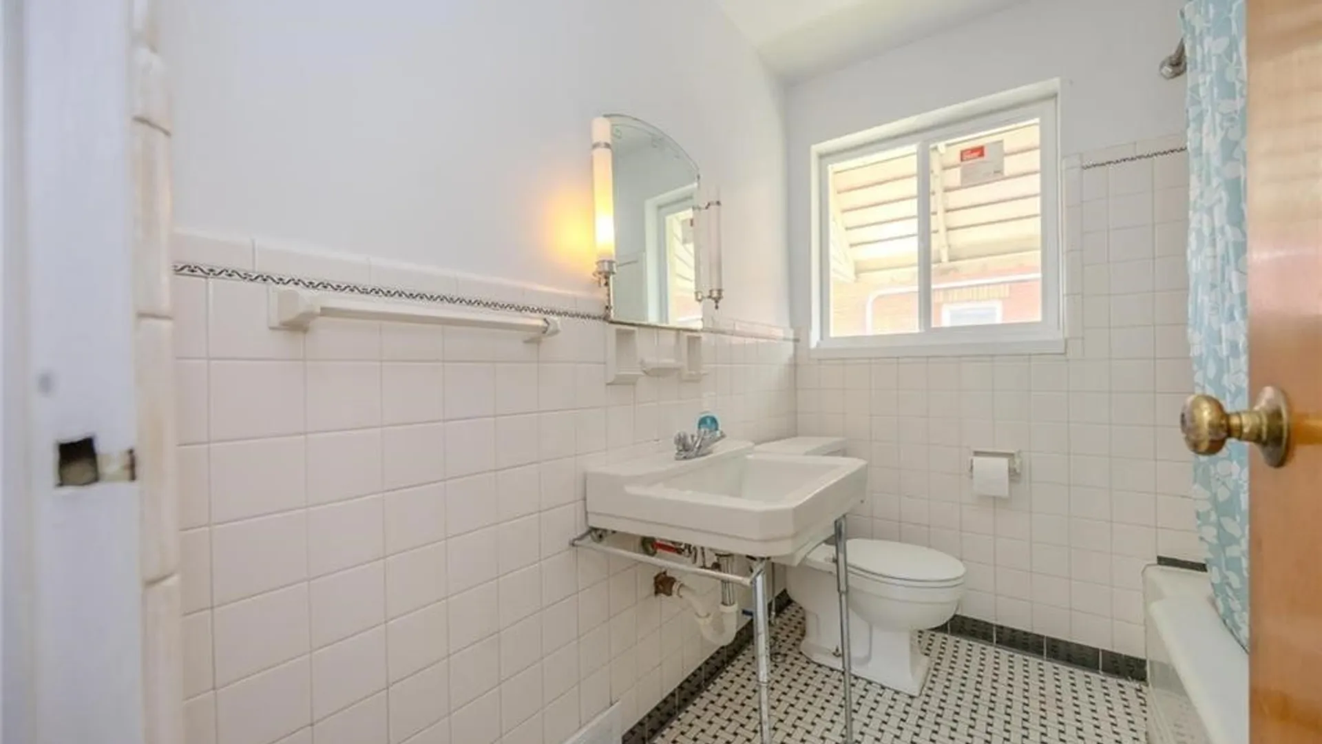 Property at 2101 Pine Avenue, Niagara Falls, NY 14301 15