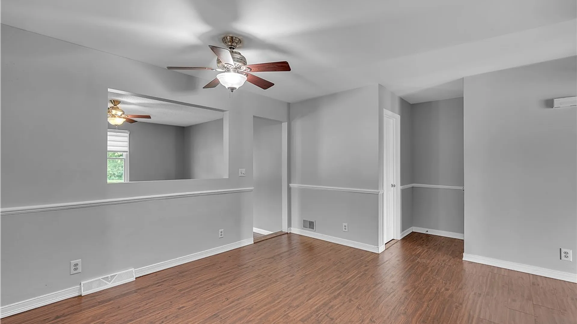 Property at 7137 Witmer Road, Wheatfield, NY 14120 23