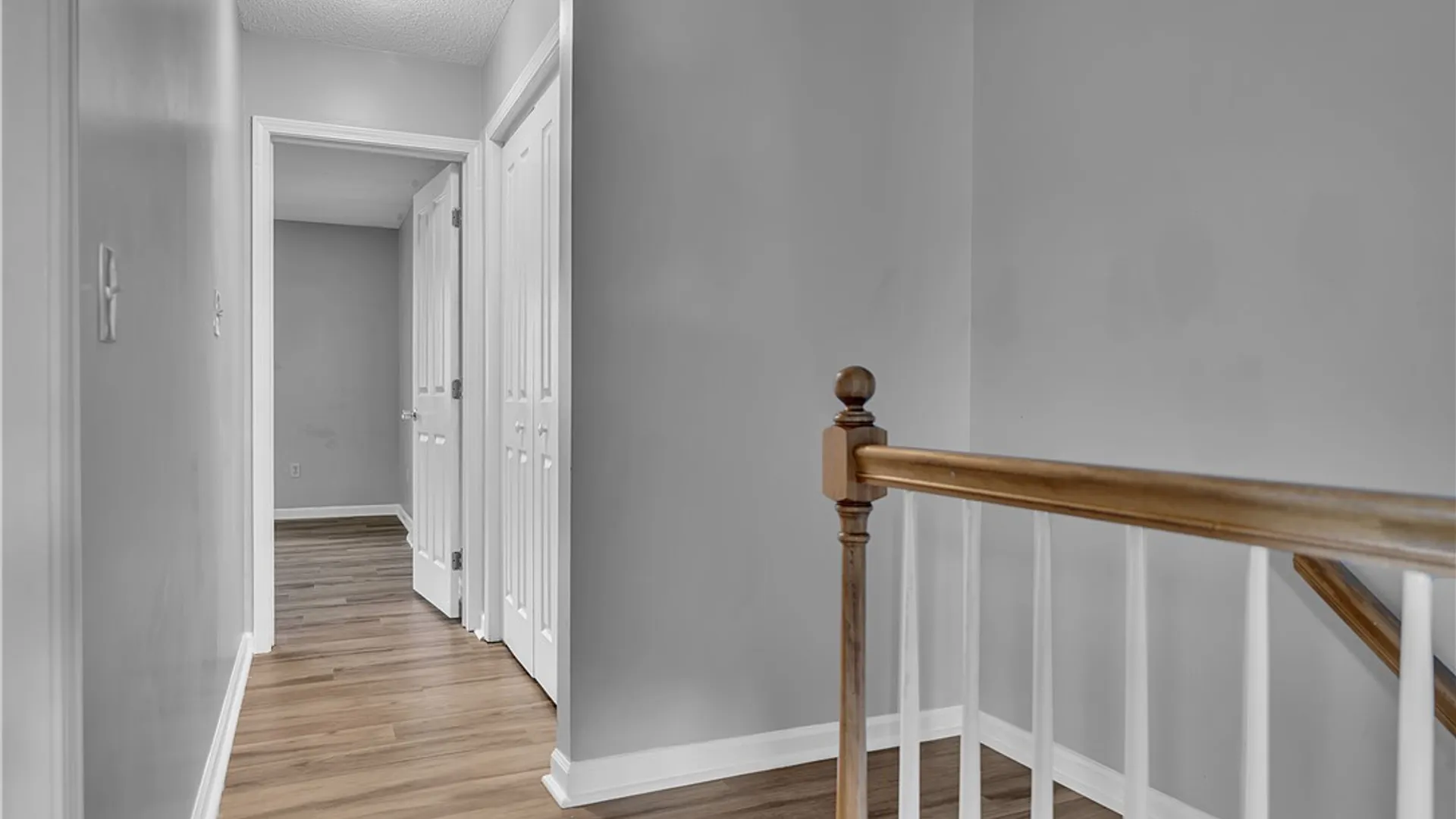 Property at 7137 Witmer Road, Wheatfield, NY 14120 34