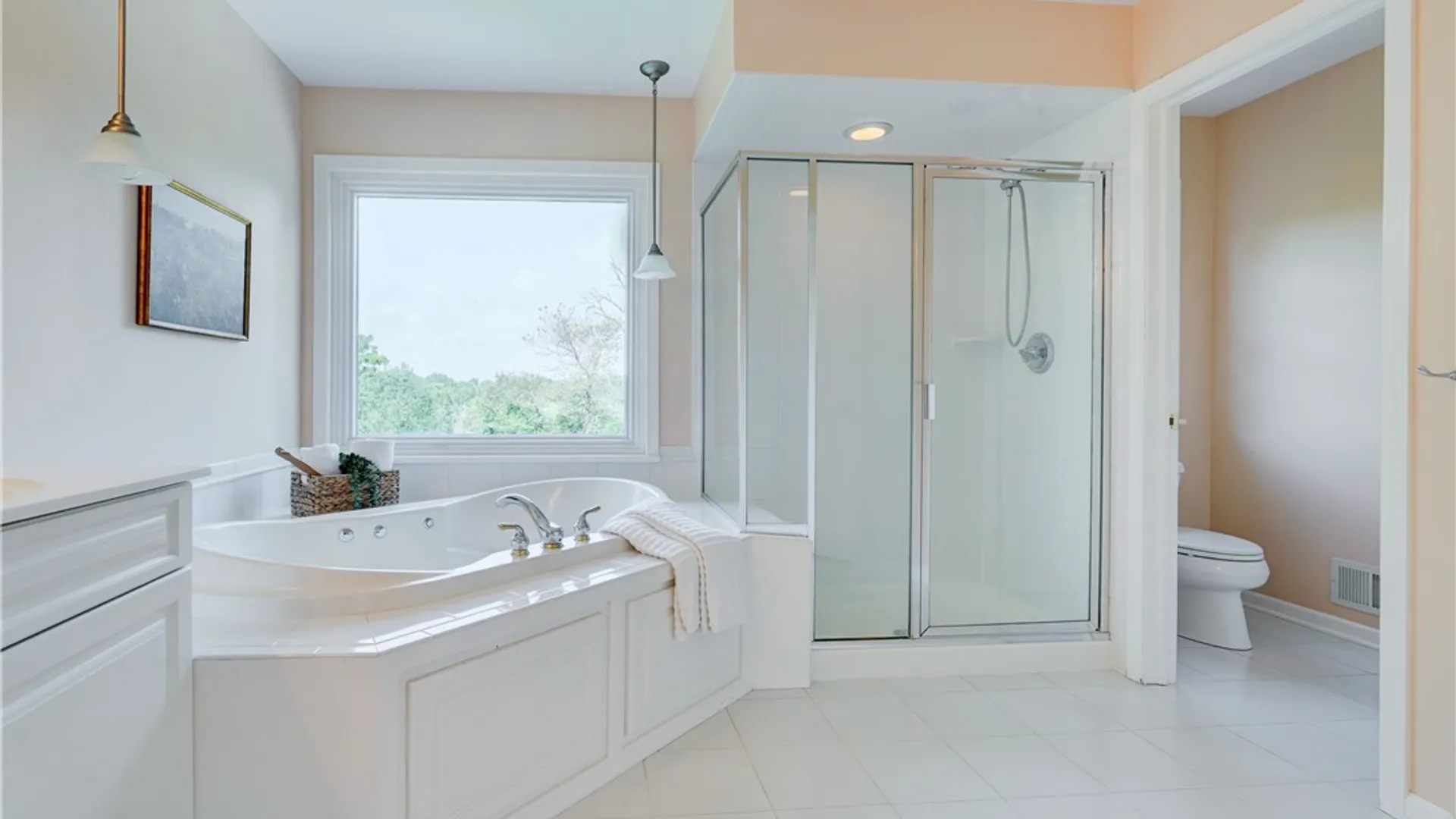 Property at 12 Northstone, Pittsford, NY 14534 34