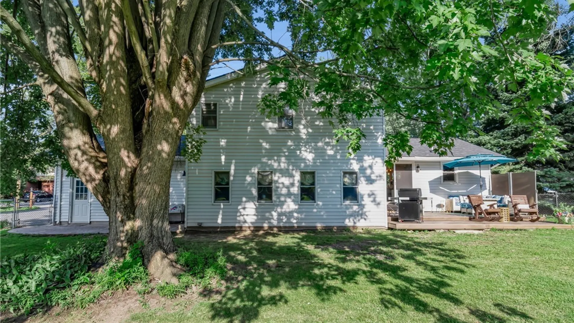 Property at 31 Reed St, Lockport City, NY 14094 48