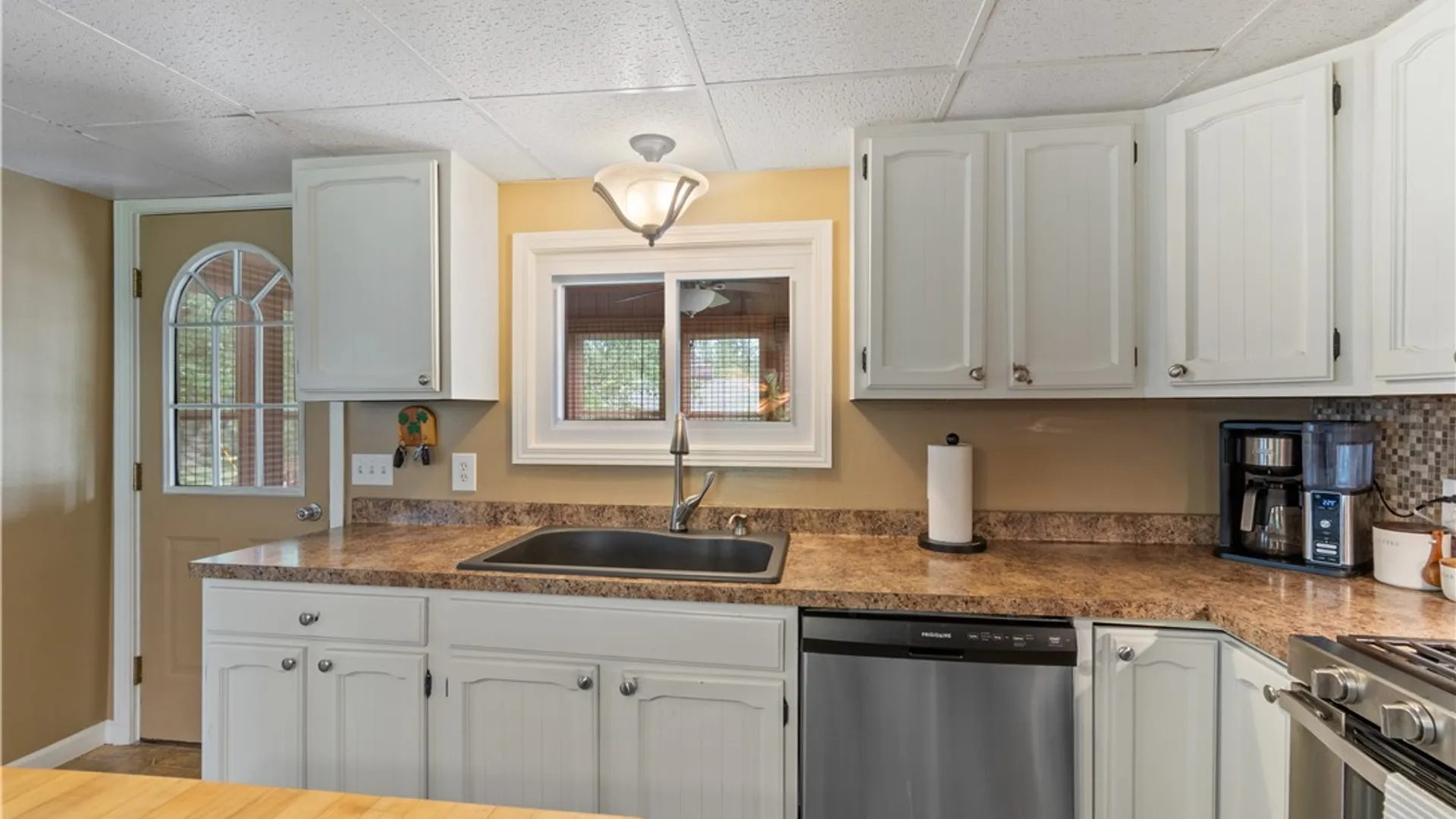 Property at 3 Walnut Street, Waterloo, NY 13165 17