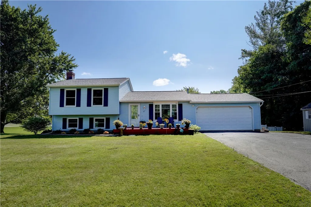 Property at 2 Mccleary Road, Ogden, NY 14559