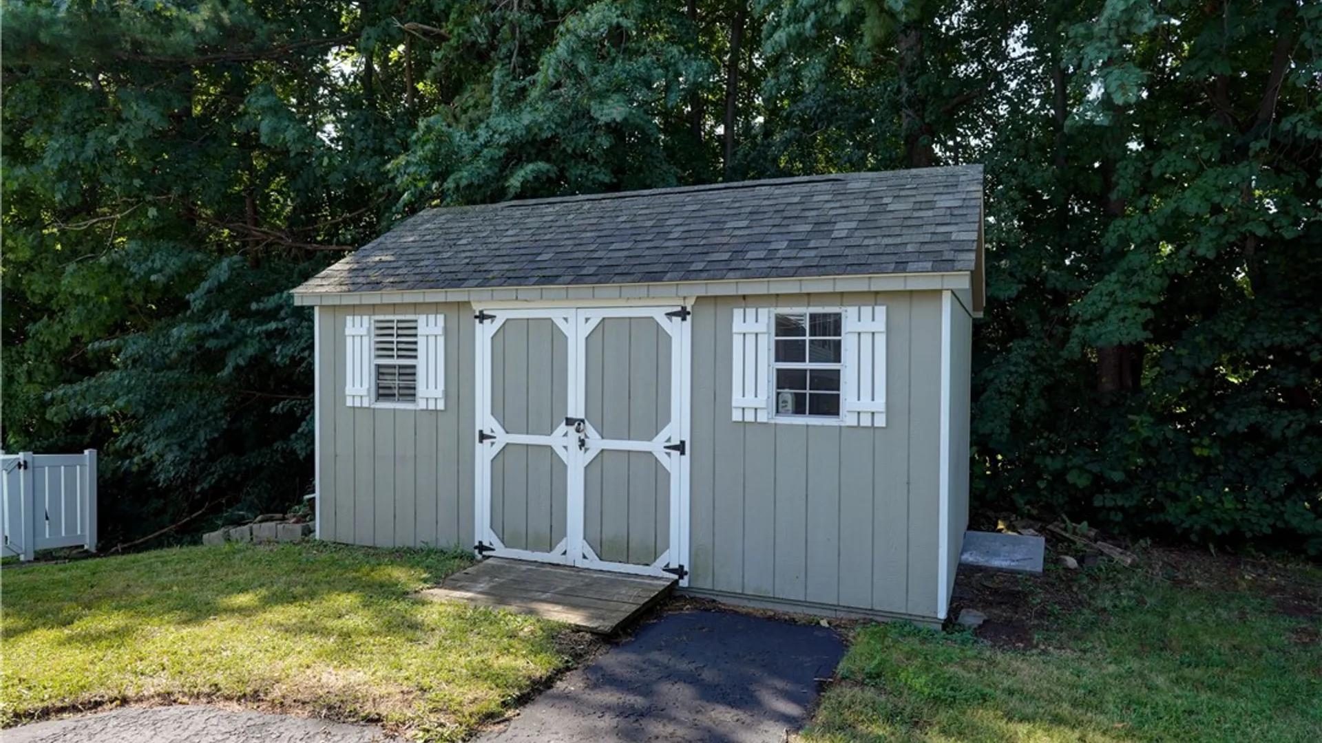 Property at 2 Mccleary Road, Ogden, NY 14559 47