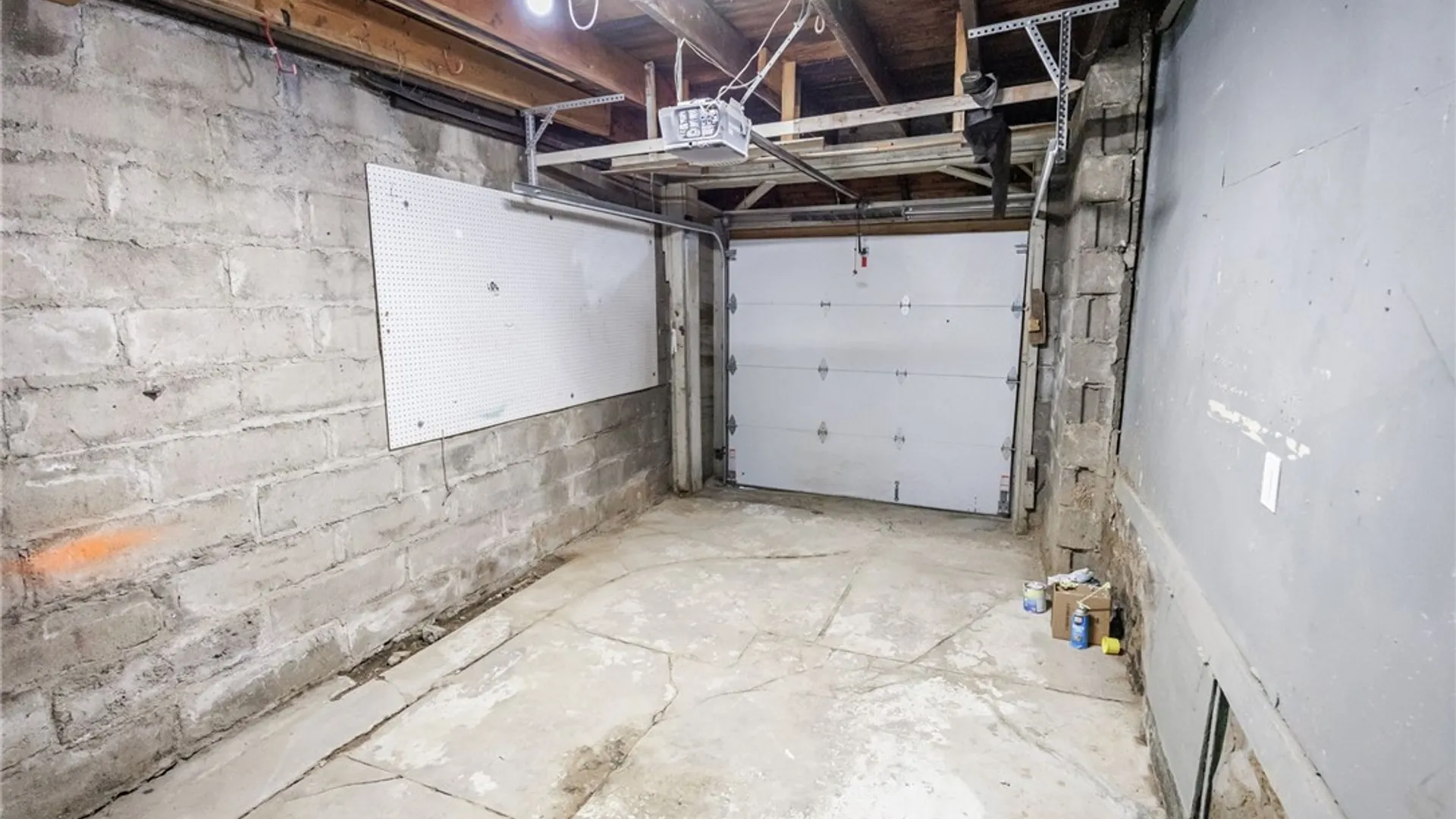 Property at 33 Mount Vernon Avenue, Rochester, NY 14620 19