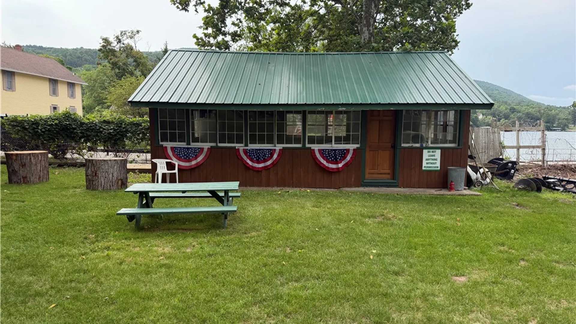 Property at 28 Vine Valley Park, Middlesex, NY 14507 5