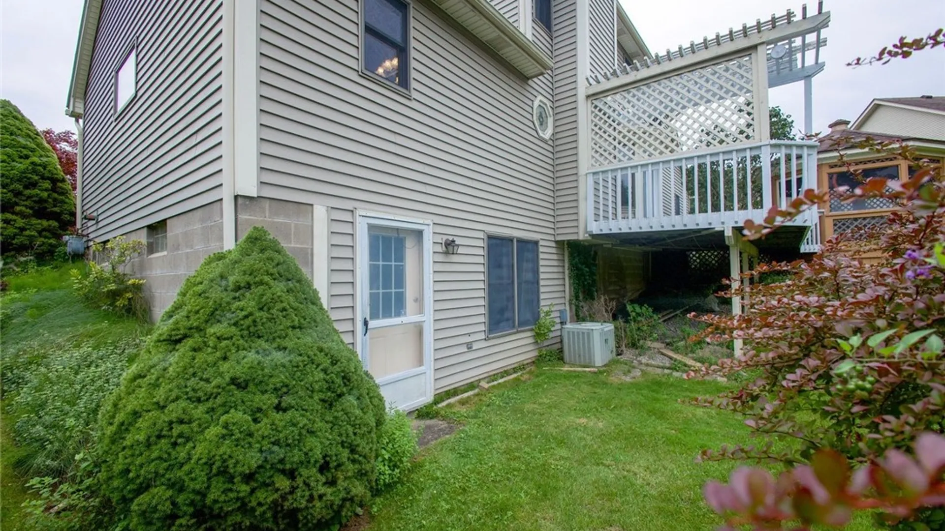 Property at 175 Sewilo Hills Drive, Irondequoit, NY 14622 40