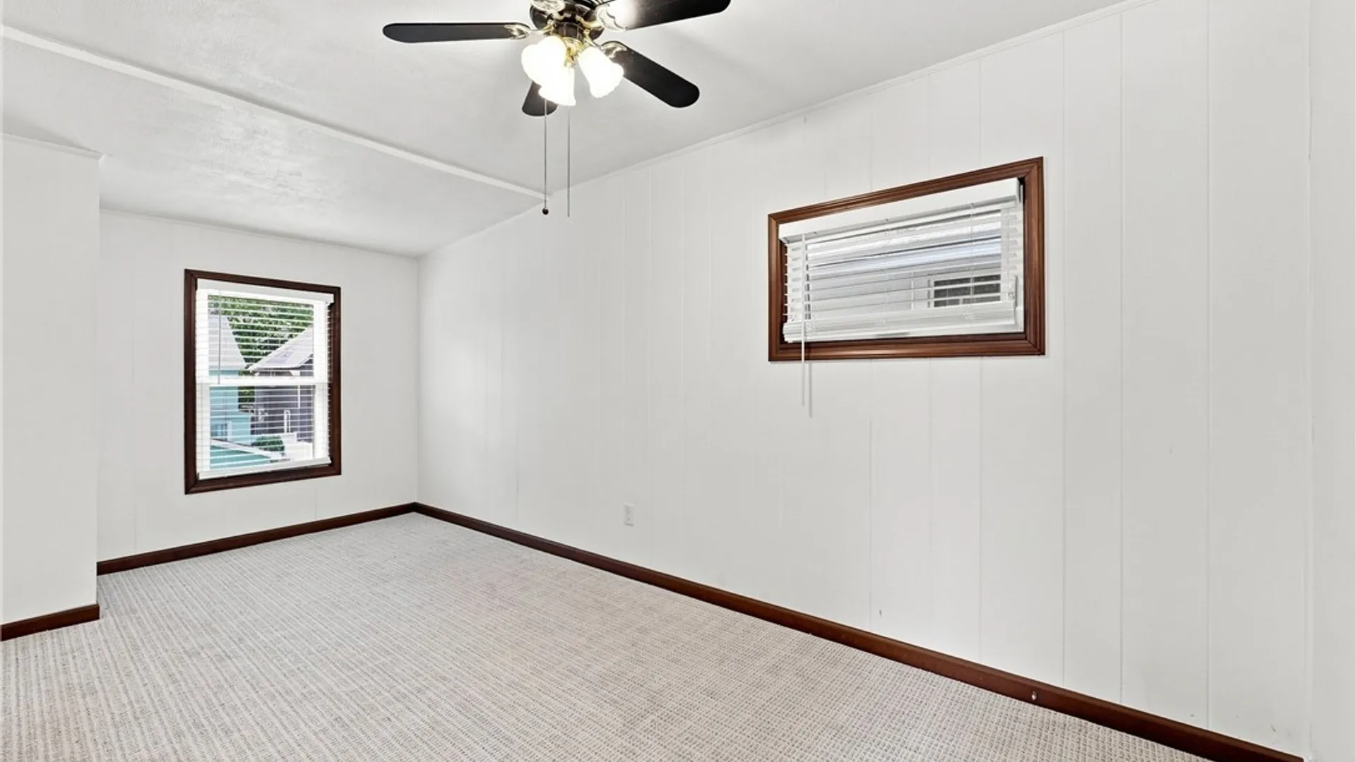 Property at 2437 Cleveland Avenue, Niagara Falls, NY 14305 17