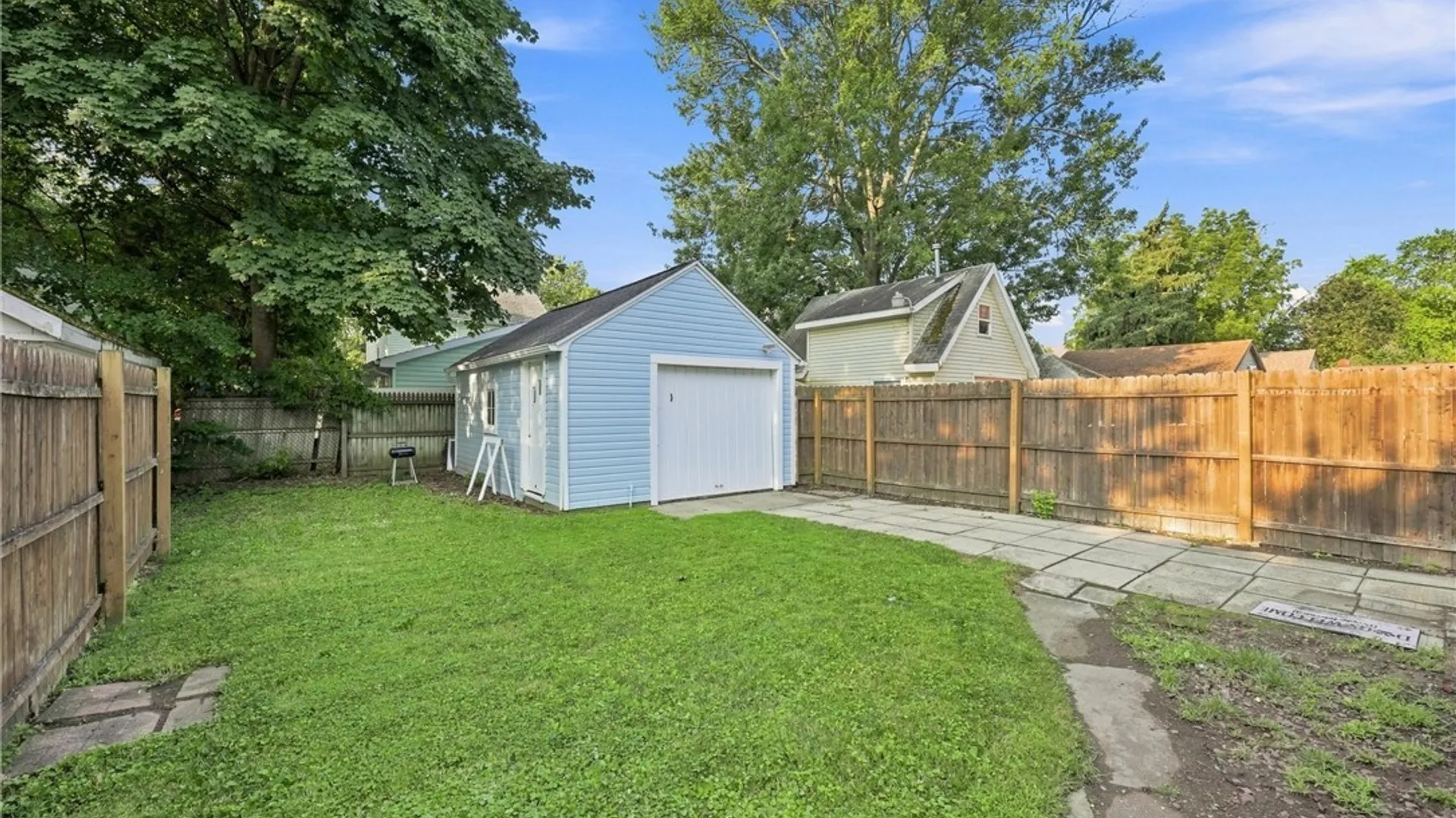 Property at 2437 Cleveland Avenue, Niagara Falls, NY 14305 35