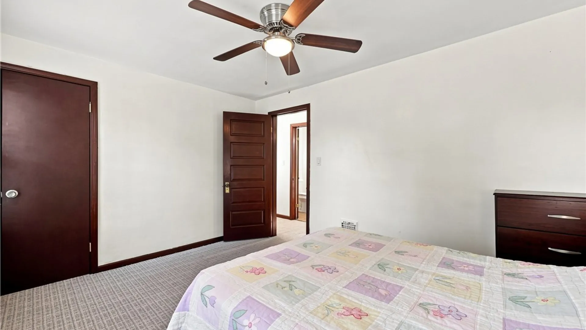 Property at 2437 Cleveland Avenue, Niagara Falls, NY 14305 22