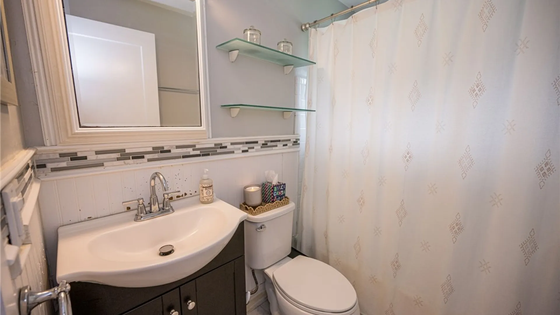 Property at 146 Elmsford Drive, West Seneca, NY 14224 26