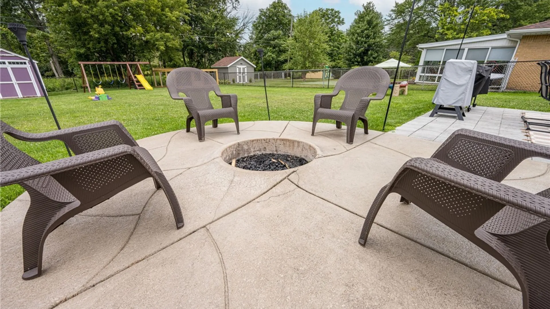 Property at 146 Elmsford Drive, West Seneca, NY 14224 5