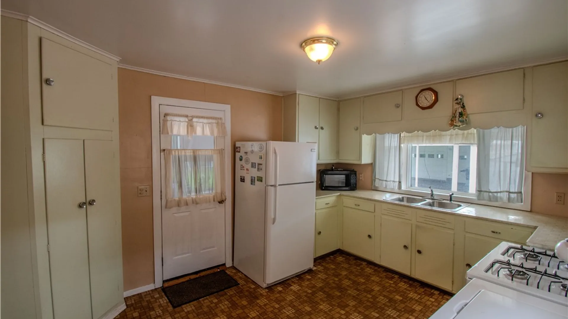 Property at 140 Andes Avenue, Geneva City, NY 14456 12