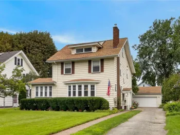 Property at 34 Collingwood Drive, Rochester, NY 14621