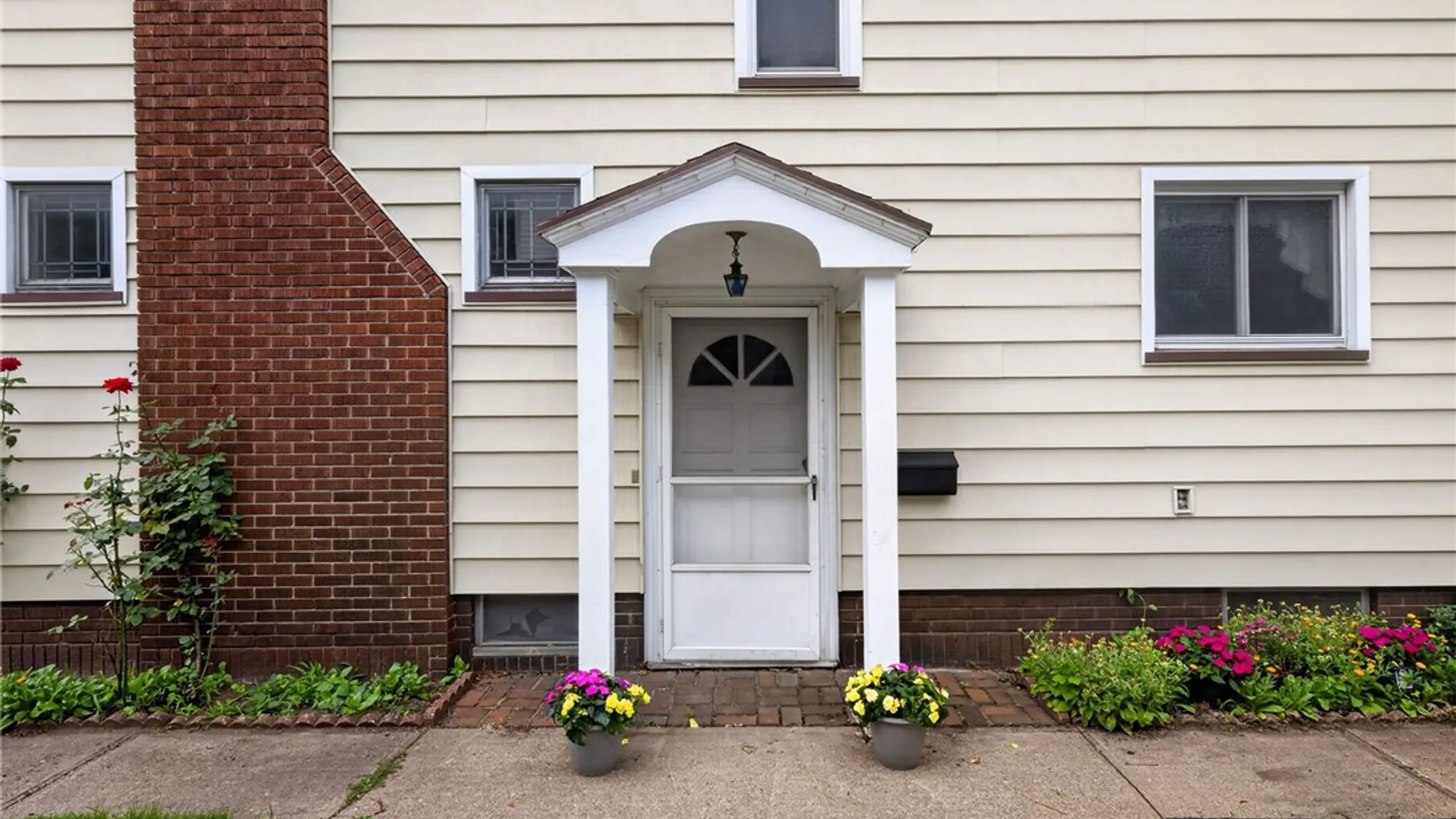 Property at 34 Collingwood Drive, Rochester, NY 14621 4