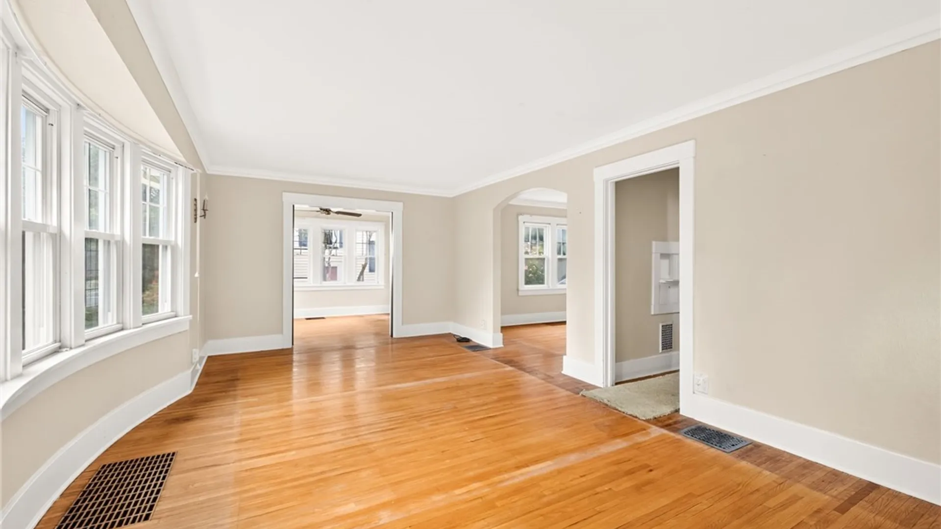 Property at 34 Collingwood Drive, Rochester, NY 14621 7