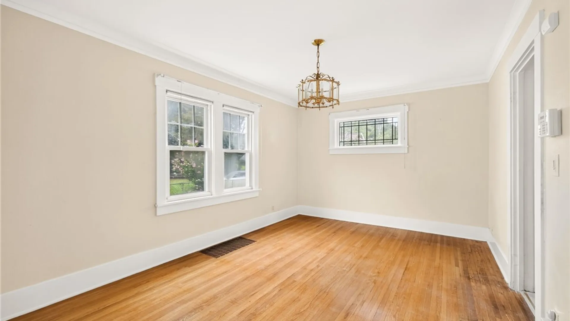 Property at 34 Collingwood Drive, Rochester, NY 14621 10