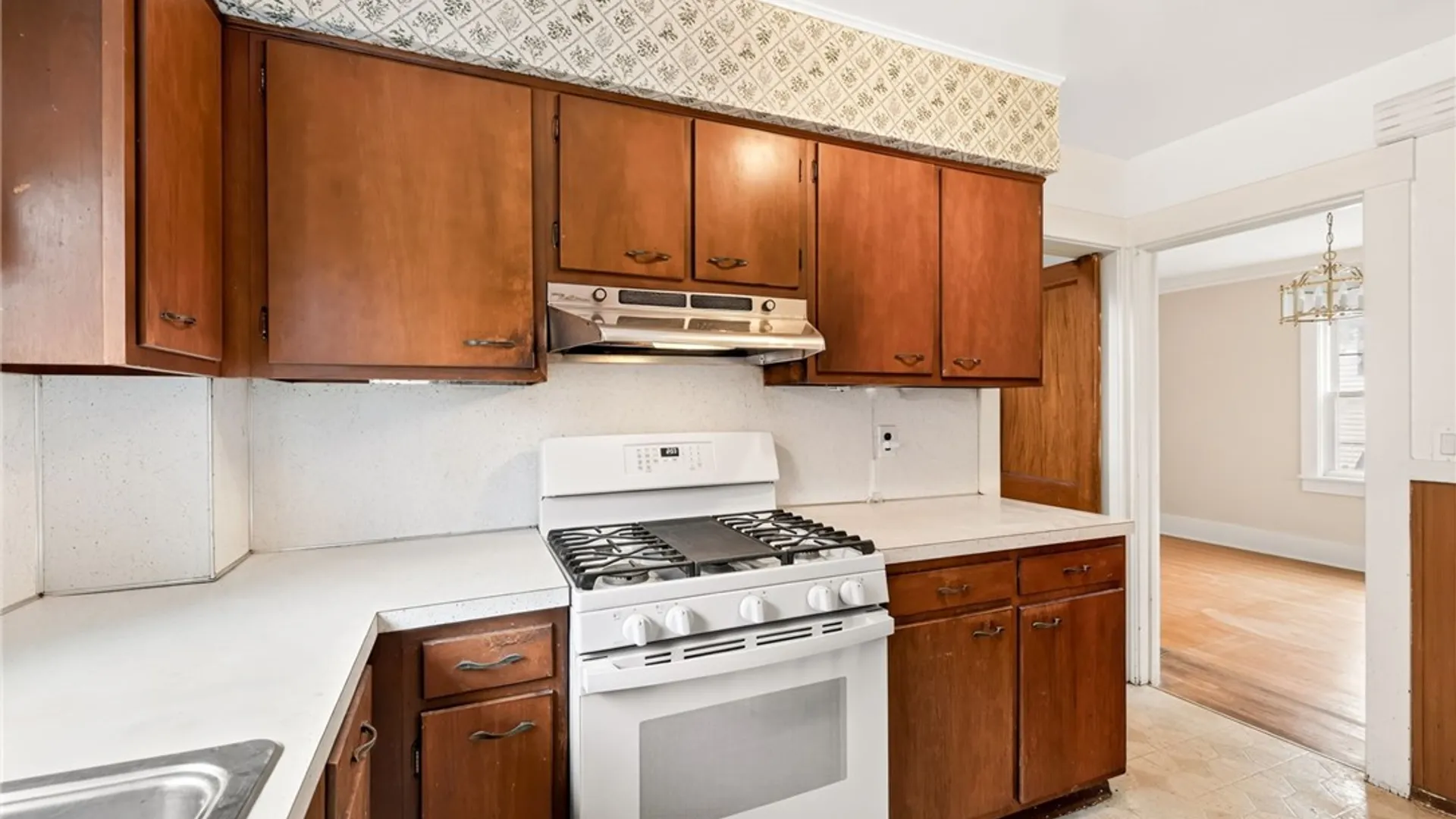 Property at 34 Collingwood Drive, Rochester, NY 14621 14