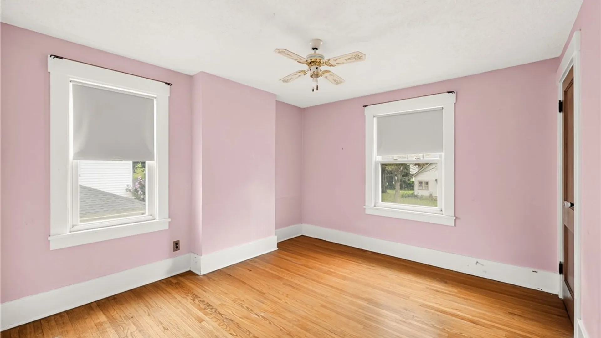 Property at 34 Collingwood Drive, Rochester, NY 14621 18
