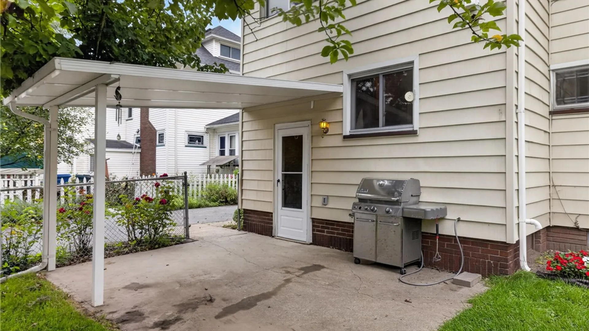 Property at 34 Collingwood Drive, Rochester, NY 14621 33