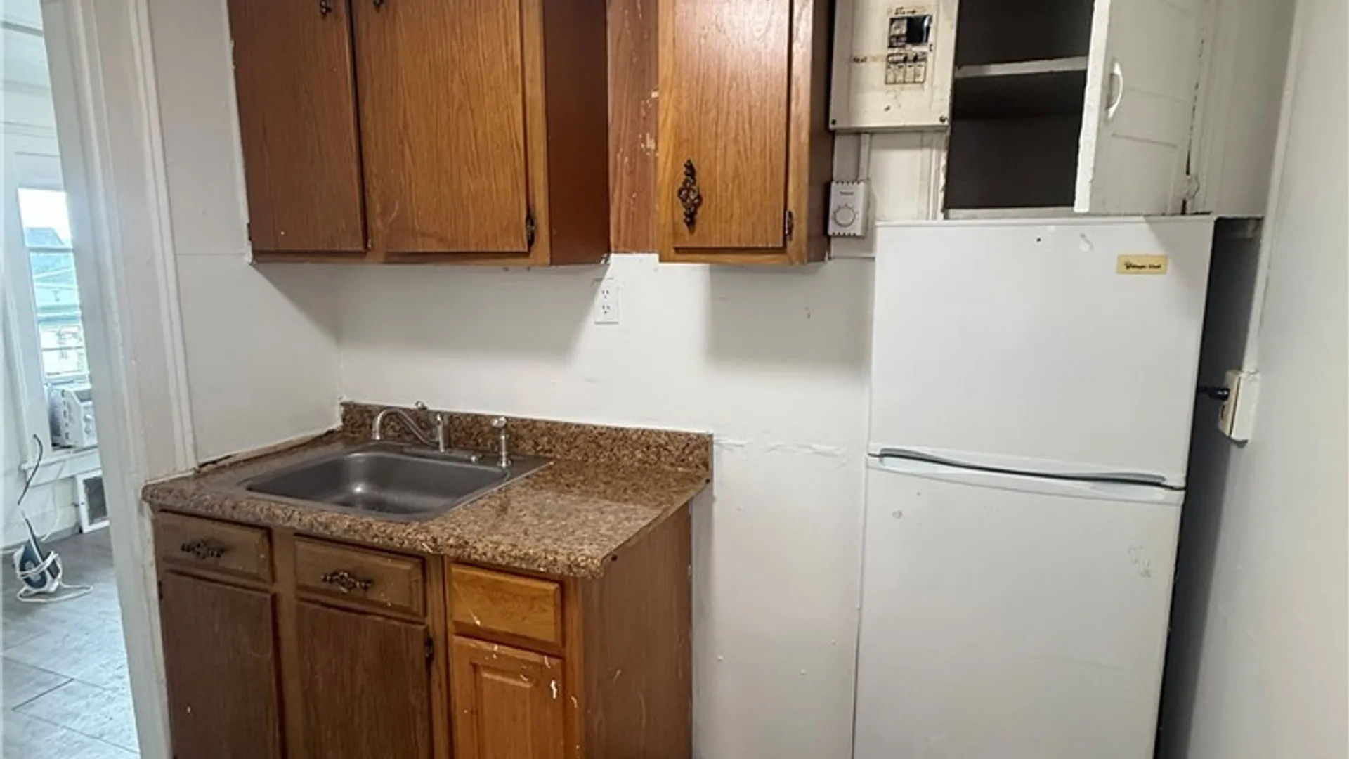 Property at 1702 E Fayette Street, Syracuse, NY 13210 8
